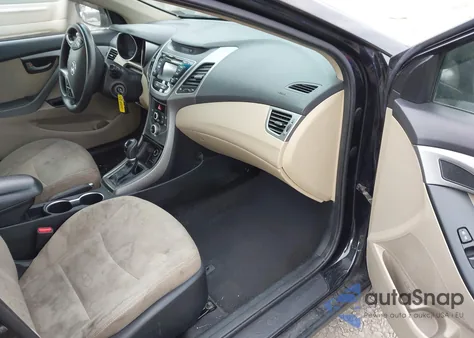 2016 Hyundai Elantra Se z USA, uszkodzony, nr VIN 5NPDH4AE5GH659507